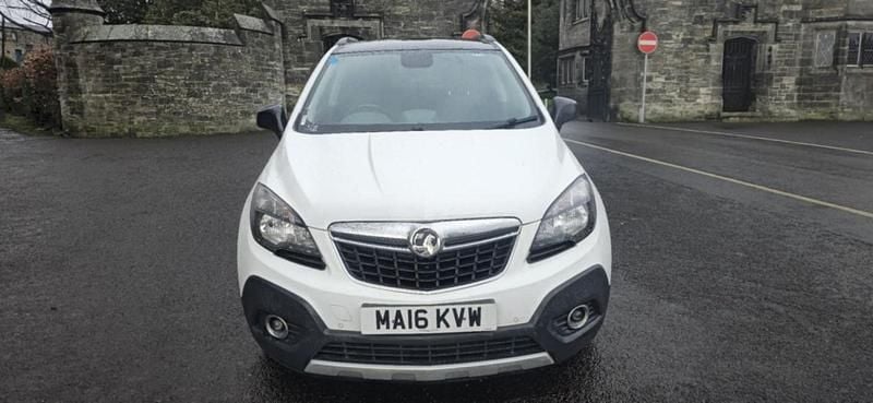 Second-hand Vauxhall Mokka Edition 140 CP (102 kW) 2016 Alb SUV