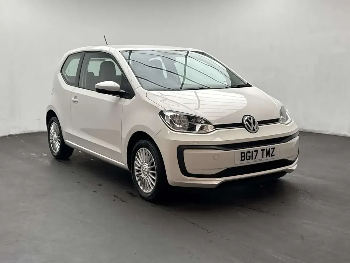 Used VW up! move up! 60 HP (44 kW) 2017 White Hatchback