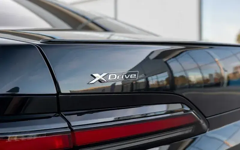 Used BMW 750e M Sport 489 HP (359 kW) 2026 Black Sedan