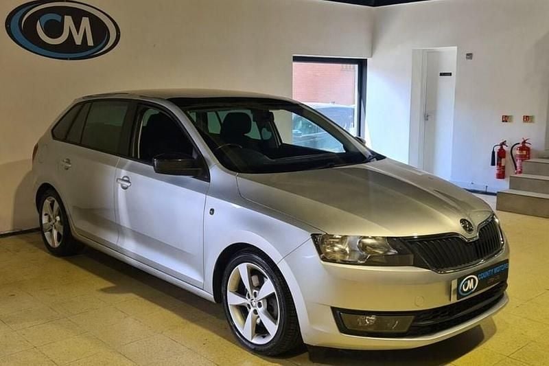Silver Used 2014 Skoda Rapid Elegance Hatchback | £7,995 (Expensive) - Image 1/1