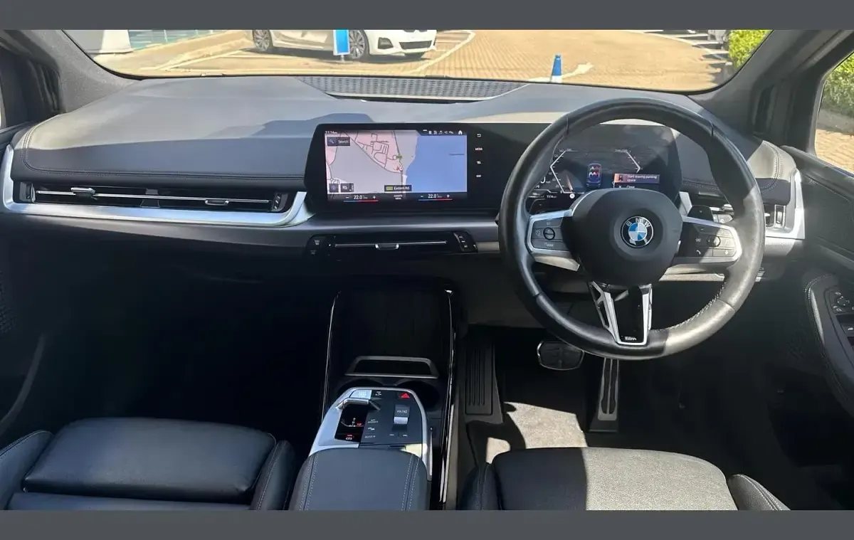 Used BMW 220 M Sport 154 HP (113 kW) 2023 Blue Hatchback