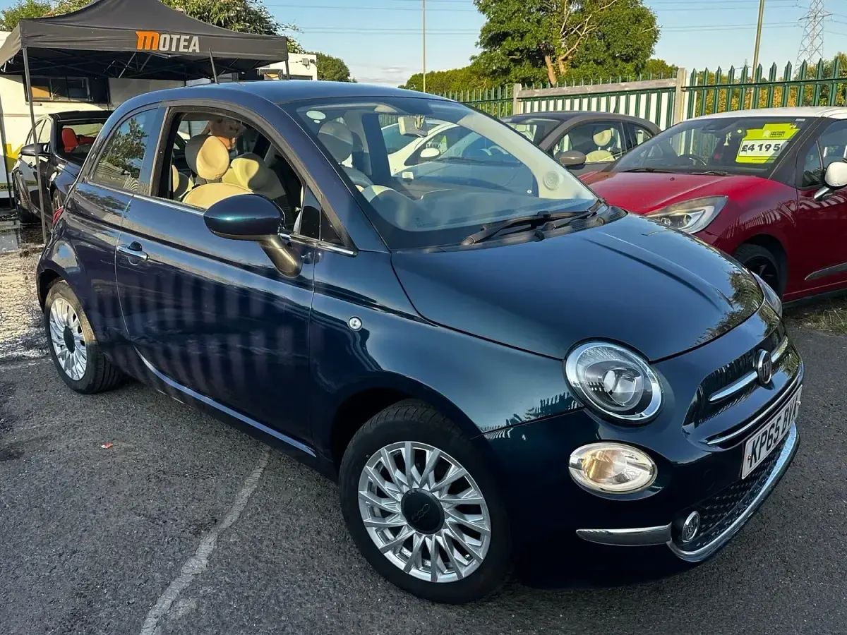 Used Fiat 500 Lounge 69 HP (50 kW) 2015 Blue Hatchback