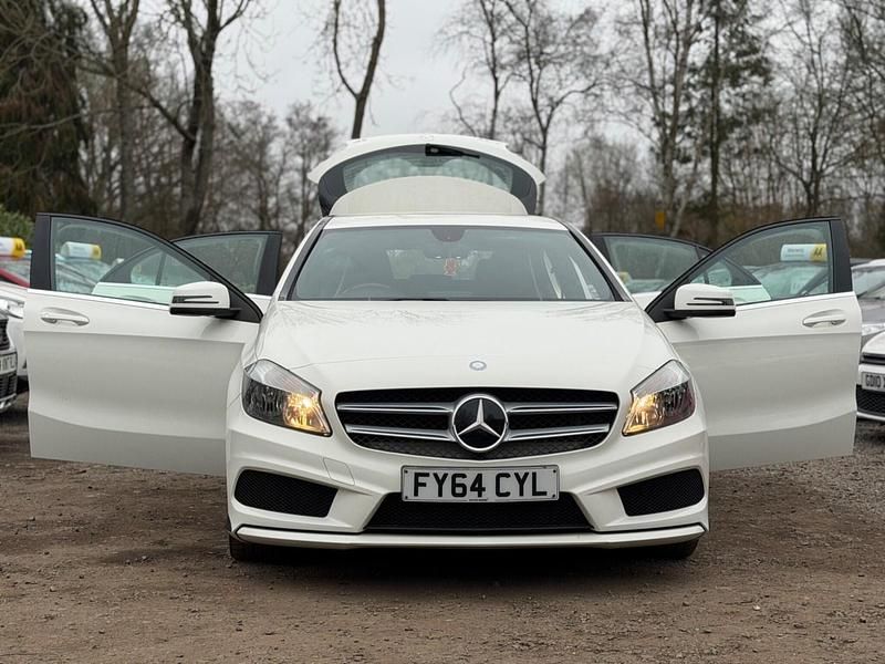 Used Mercedes A180 AMG 2014 White Hatchback