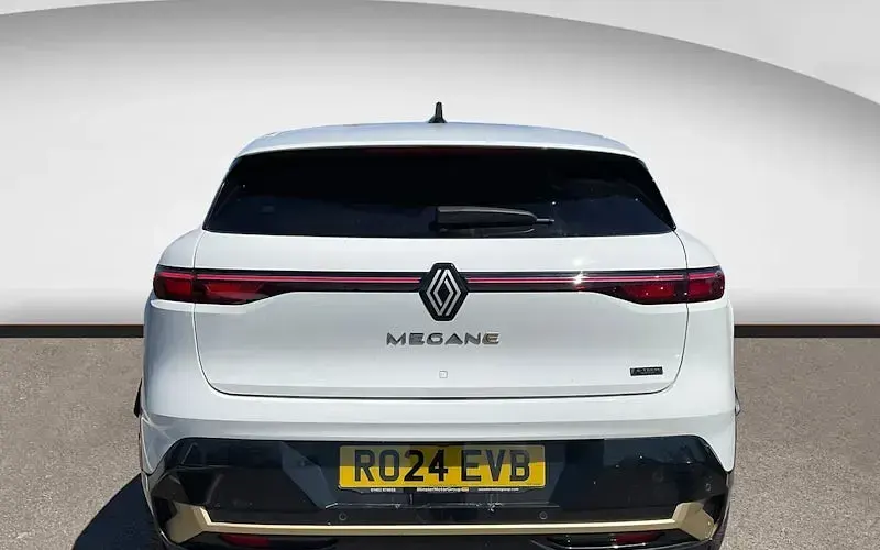 Used Renault Megane E-Tech Iconic 160 kW (218 HP) 2023 Hatchback