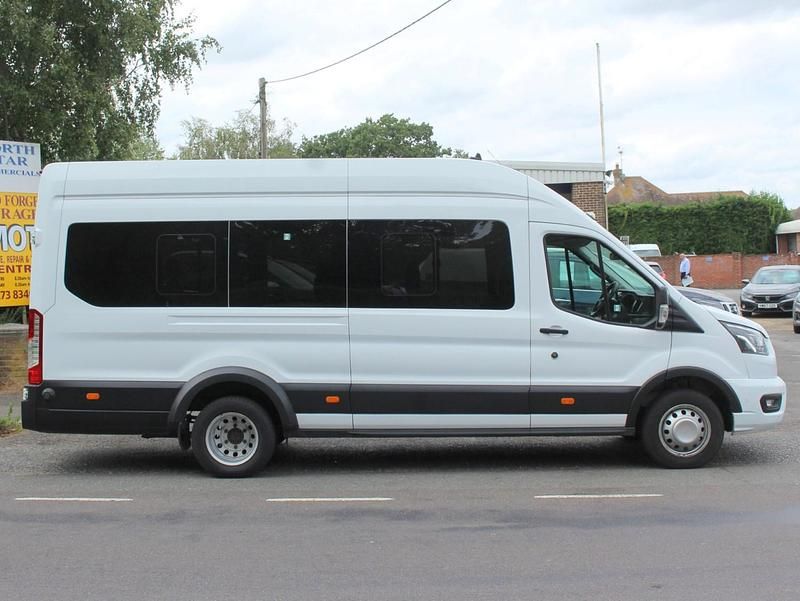 Używany Ford Transit Limited 170 KM (125 kW) 2021 Biały