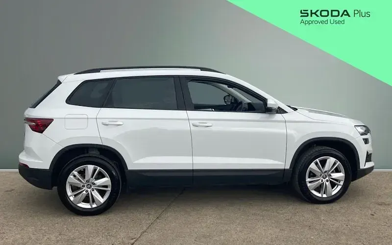 Gebraucht Skoda Karoq SE 116 PS (85 kW) 2025 Weiß SUV