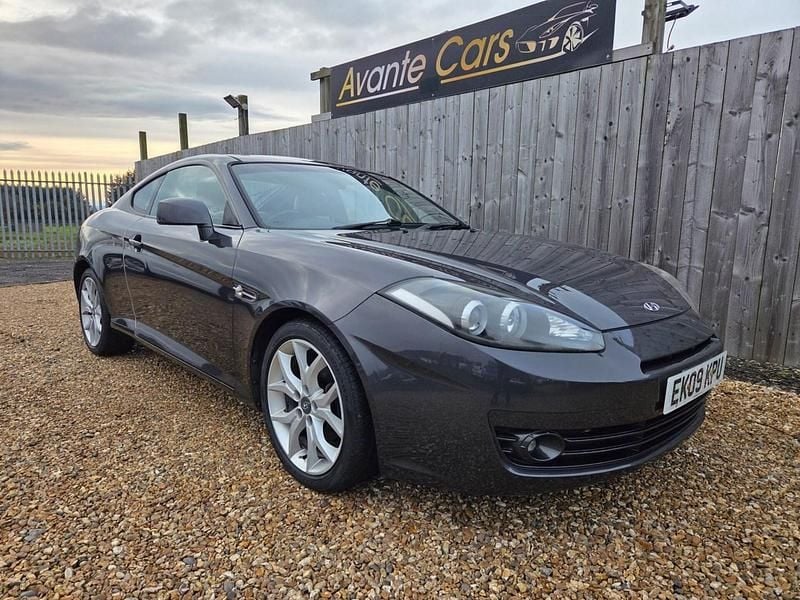 Grey Used 2009 Hyundai Coupé Coupe | £1,995 (Good price) - Image 1/4
