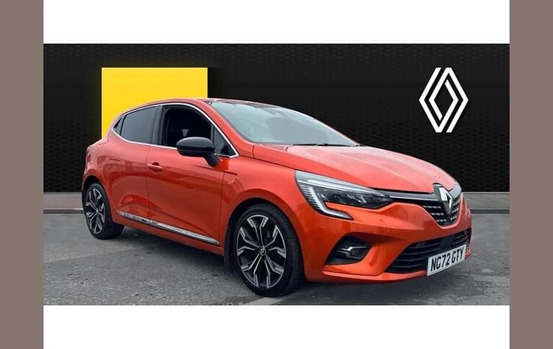 Używany Renault Clio V Techno 90 KM (66 kW) 2023 Hatchback