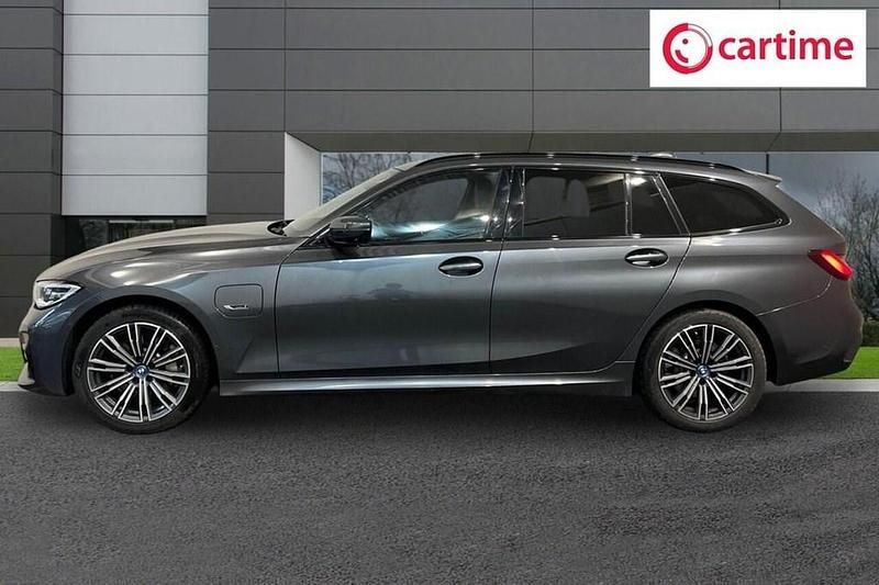 Used BMW 330e M Sport 288 HP (211 kW) 2022 Grey Estate