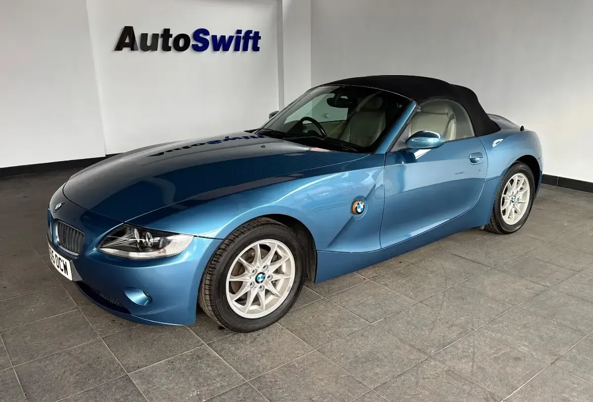 Used BMW Z4 2005 Blue Cabriolet