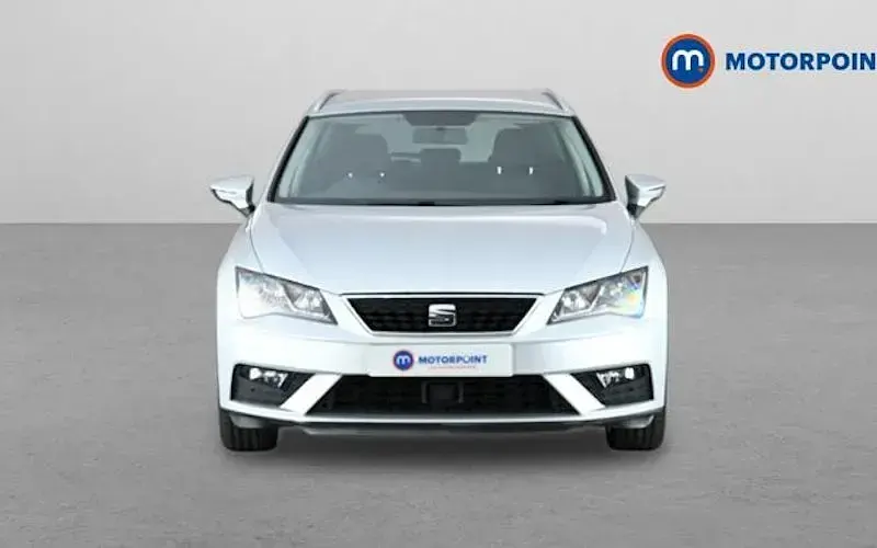 Used Seat Leon SE Dynamic 116 HP (85 kW) 2017 Silver Estate