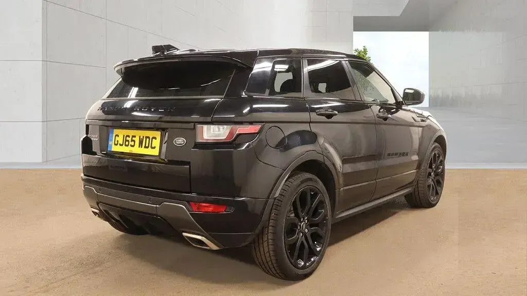 Used Land Rover Range Rover evoque HSE Dynamic 2015 Black Estate