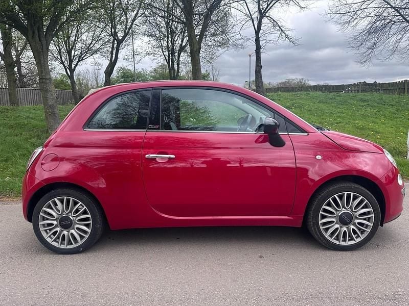 Used Fiat 500 69 HP (50 kW) 2015 Red Cabriolet