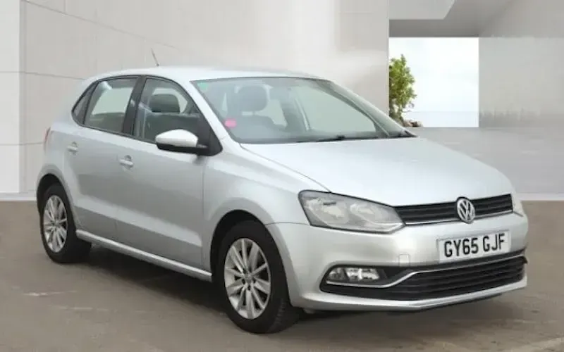 Used VW Polo SE 90 HP (66 kW) 2015 Hatchback