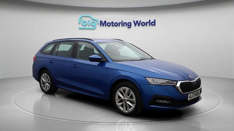 Blue Used 2022 Skoda Octavia SE Technology Estate | £14,800 (Fair price) - Image 1/4