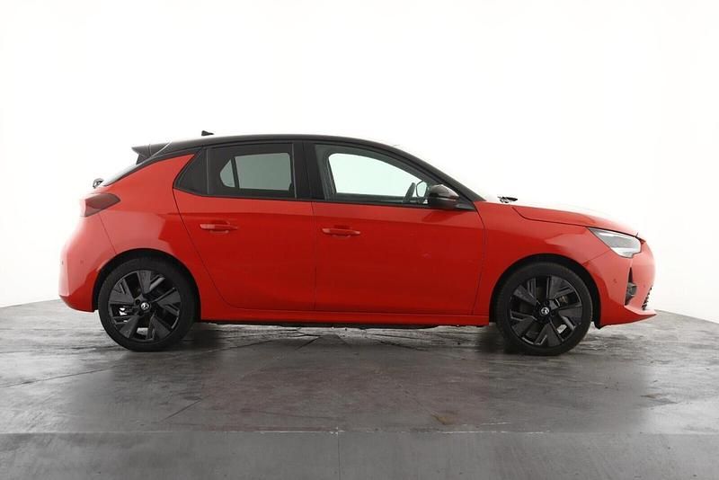 Used Vauxhall Corsa-e Edition 100 kW (136 HP) 2022 Red Hatchback