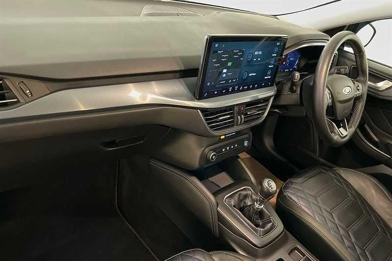 Used Ford Focus Active 155 HP (114 kW) 2022 Grey Hatchback