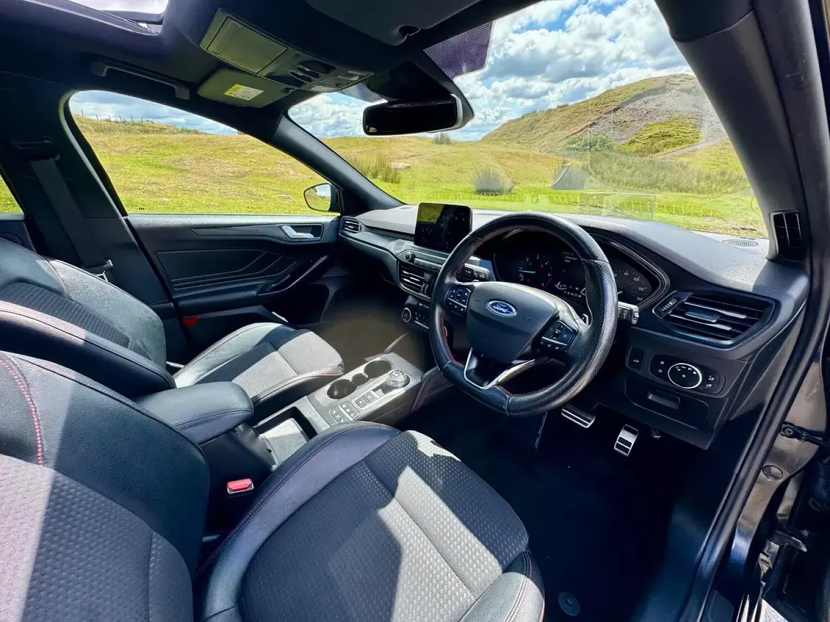 Used Ford Focus ST-Line X 150 HP (110 kW) 2018 Black Estate