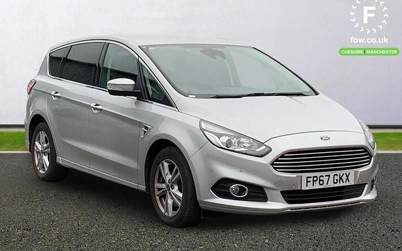 Used Ford S-MAX Titanium 150 HP (110 kW) 2017 Silver MPV