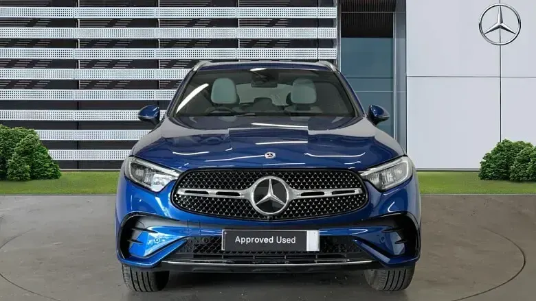 Usado Mercedes GLC300e AMG line 313 HP (230 kW) 2025 Carrinha