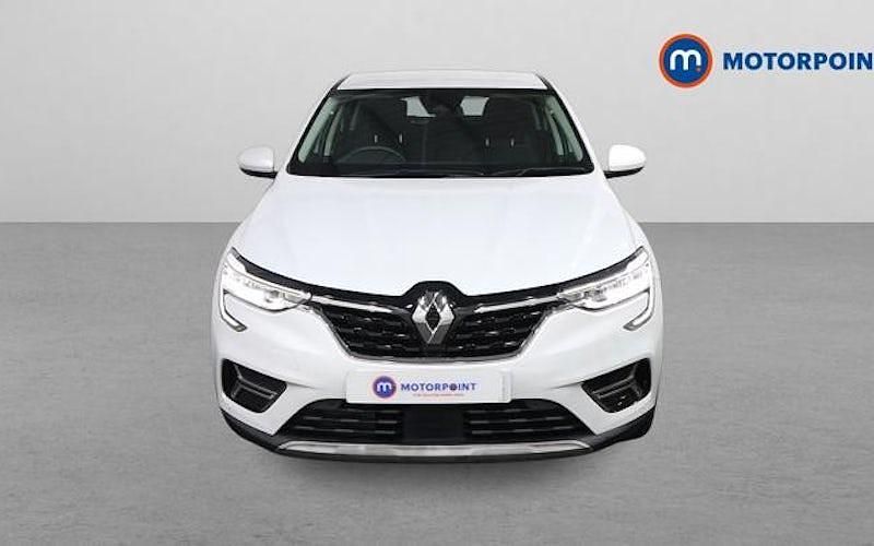 Used Renault Arkana Iconic 143 HP (105 kW) 2022 White SUV