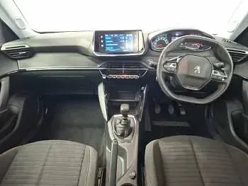 Used Peugeot 2008 Active+ 101 HP (74 kW) 2022 Blue SUV