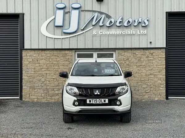 Used Mitsubishi L200 181 HP (133 kW) 2019 White Pickup
