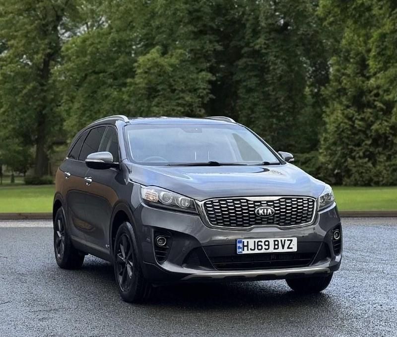 Used Kia Sorento 197 HP (144 kW) 2019 Grey SUV