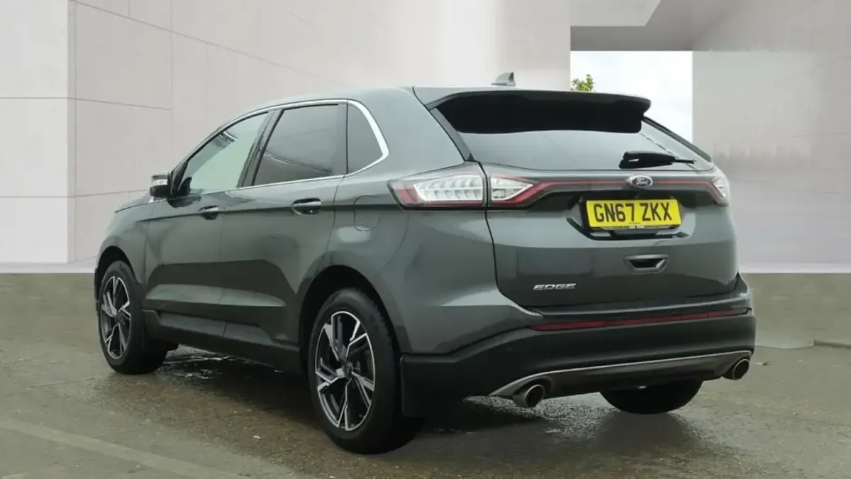 Gebraucht Ford Edge Titanium 180 PS (132 kW) 2017 Grau SUV