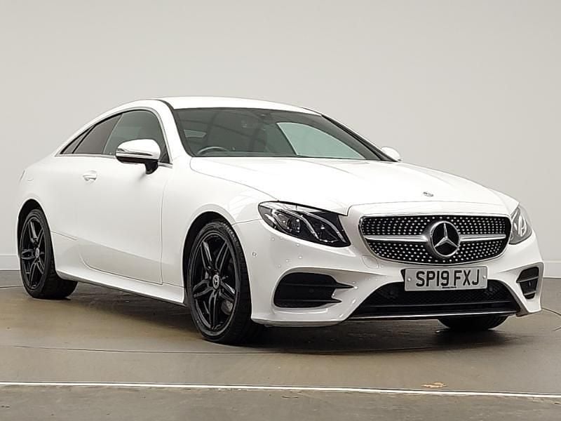 White Used 2019 Mercedes E300 AMG line Coupe | £21,998 (Fair price) - Image 1/4