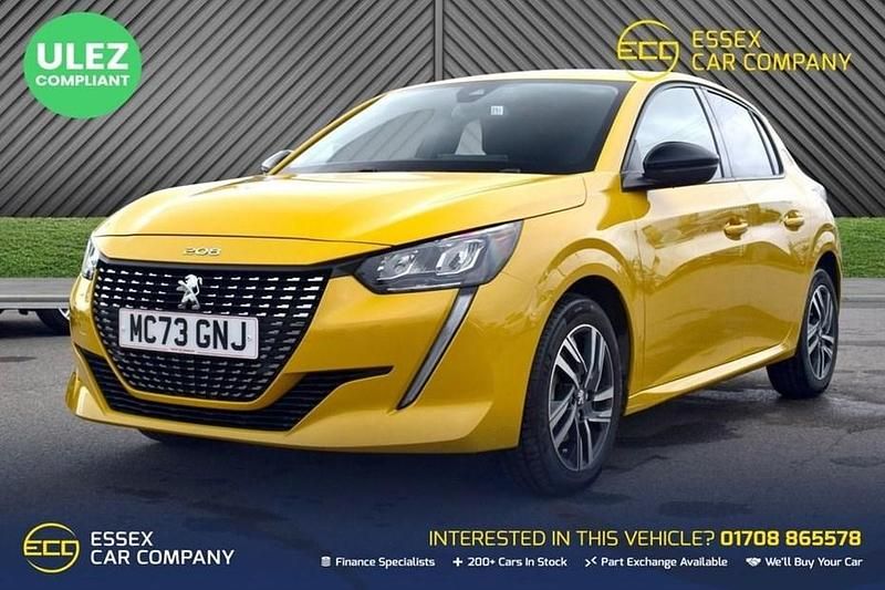 Used Peugeot 208 Allure+ 100 HP (73 kW) 2023 Yellow Hatchback