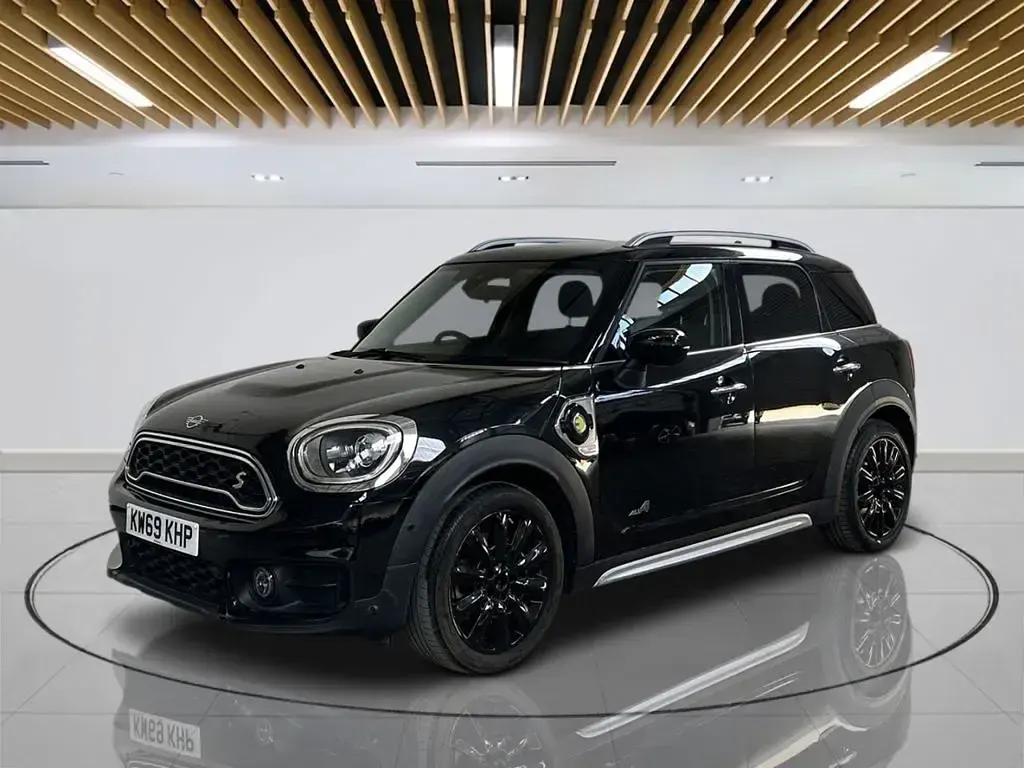 Used Mini Cooper Countryman Classic 224 HP (164 kW) 2019 Black SUV