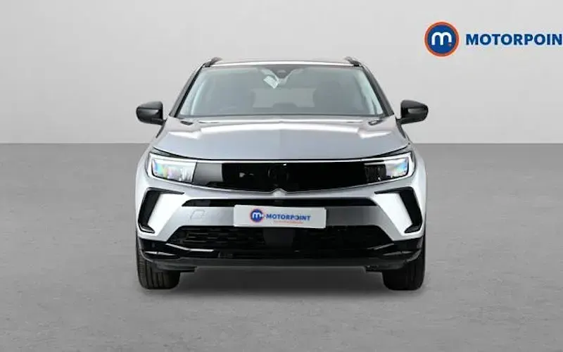 Used Vauxhall Grandland X 131 HP (96 kW) 2024 SUV