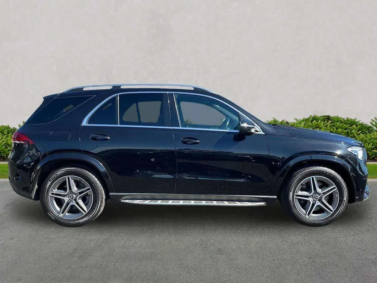Used Mercedes GLE300 AMG Line Premium 2020 Black SUV