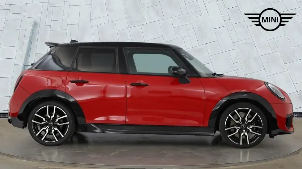 Used Mini Cooper S Hatch 201 HP (147 kW) 2025 Red Hatchback