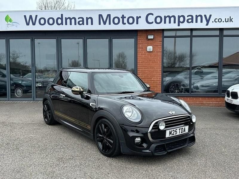 Used Mini ONE Hatch 102 HP (75 kW) 2017 Black Hatchback