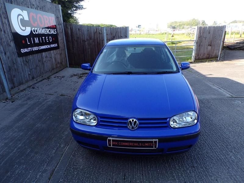 Usado VW Golf IV S 2002 Azul Citadino