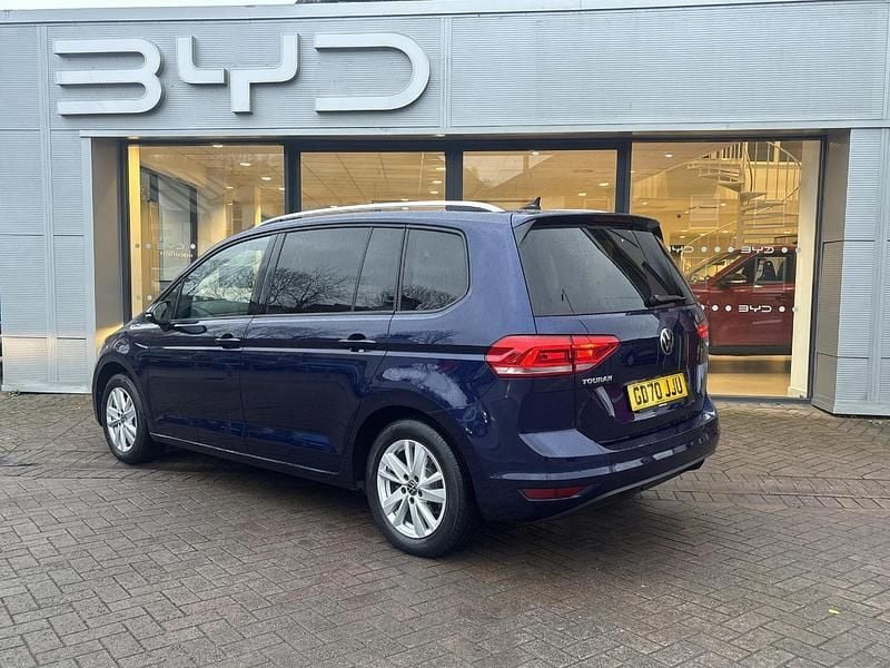 Used VW Touran Family 148 HP (108 kW) 2021 Blue MPV