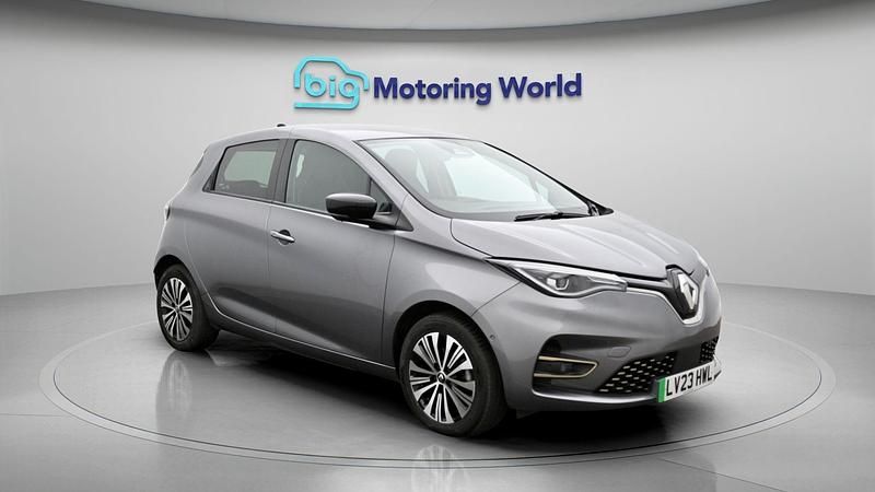 Used Renault Zoe Techno 98 kW (134 HP) 2023 Hatchback