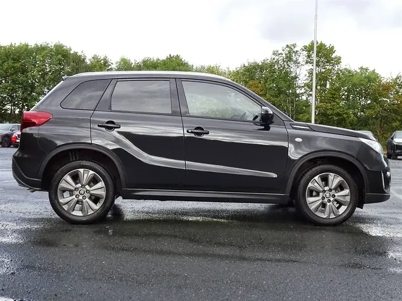 Used Suzuki Vitara SZ-T 140 HP (102 kW) 2020 Black SUV