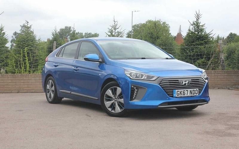 Used 2019 Hyundai Ioniq Premium SE Sedan | £12,999 (Good price) - Image 1/4