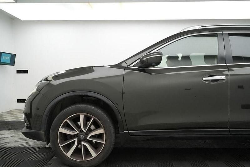 Used Nissan X-Trail N-TEC 130 HP (95 kW) 2014 Green SUV