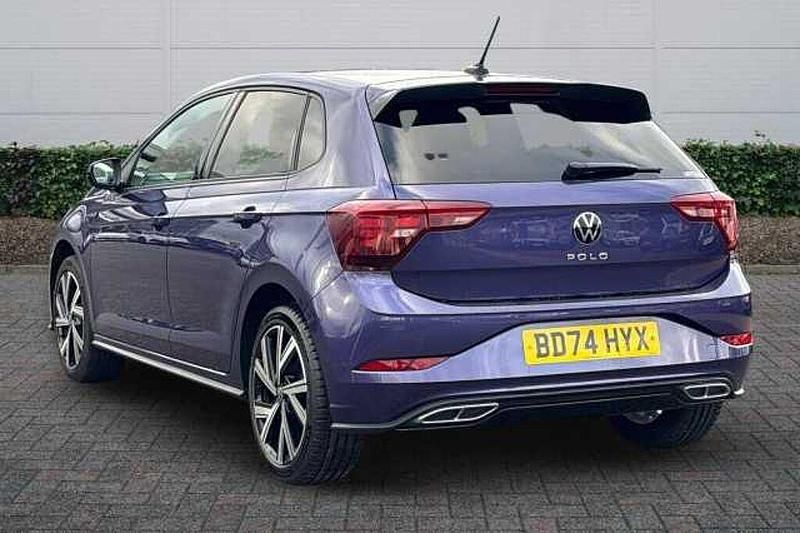 Used VW Polo R-line 95 HP (69 kW) 2024 Mauve/purple Hatchback