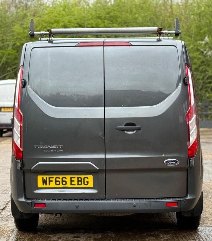 Used Ford Transit Custom Trend 125 HP (91 kW) 2016 Grey Van