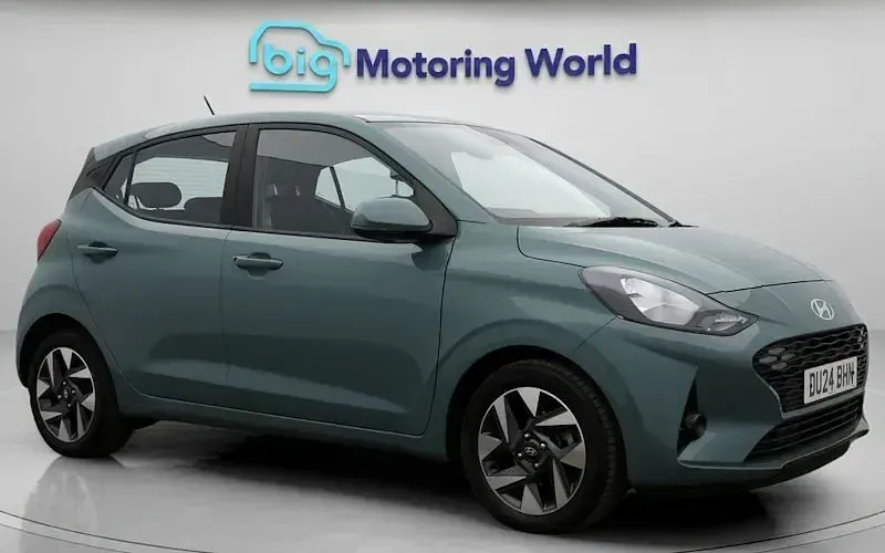 Used Hyundai i10 Advanced 67 HP (49 kW) 2024 Hatchback