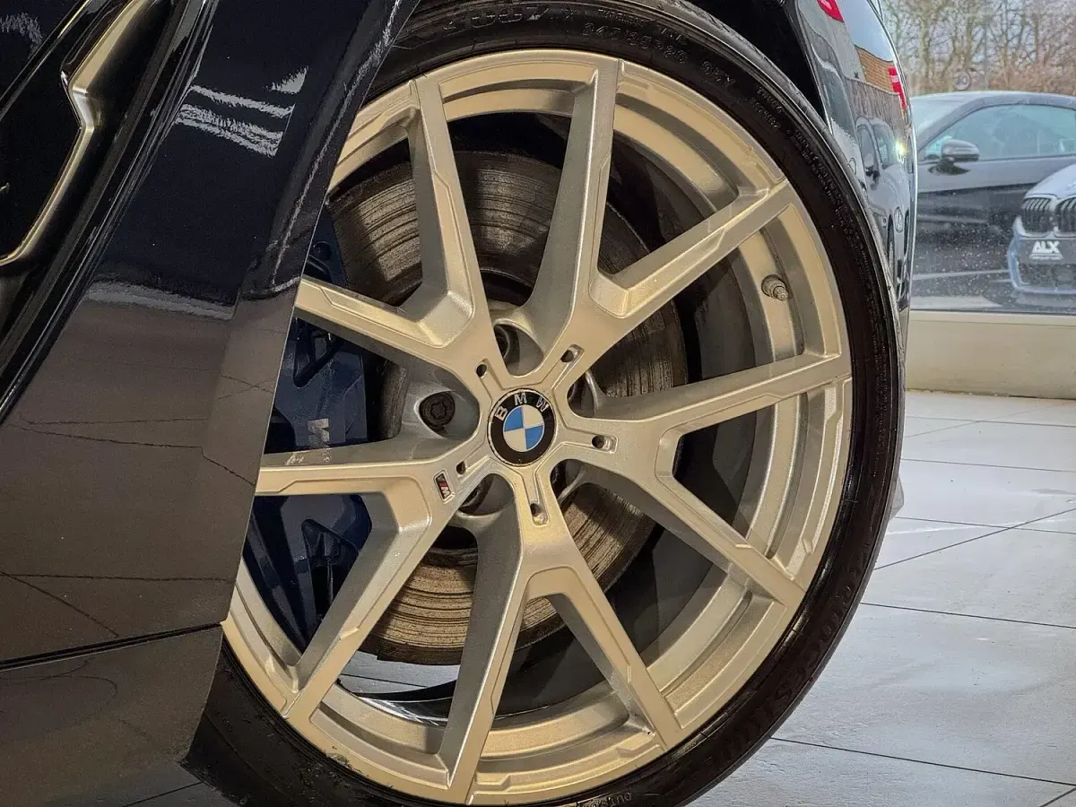 Used BMW M850 Luxury Line 523 HP (384 kW) 2019 Black Coupe