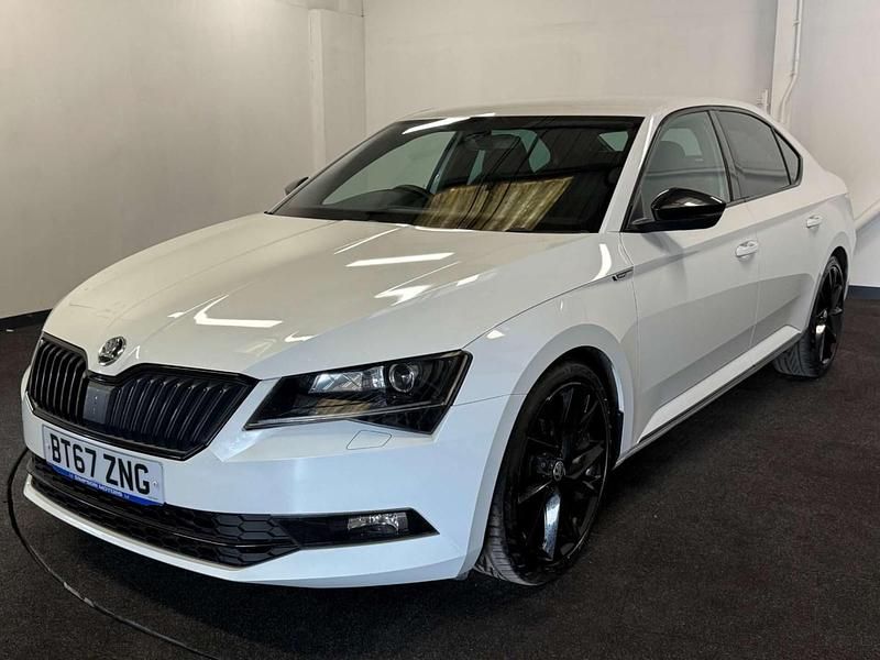 White Used 2017 Skoda Superb SportLine Hatchback | £12,999 (Fair price) - Image 1/4