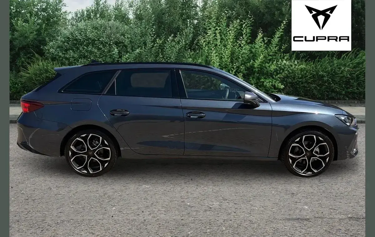 New Cupra Leon 147 HP (108 kW) 2025 Grey Estate