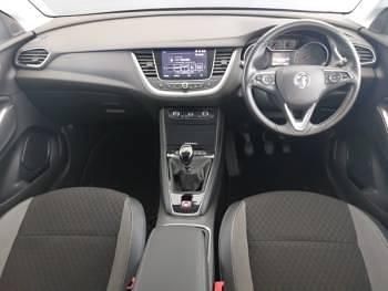 Used Vauxhall Grandland X Sport 120 HP (88 kW) 2018 Black SUV