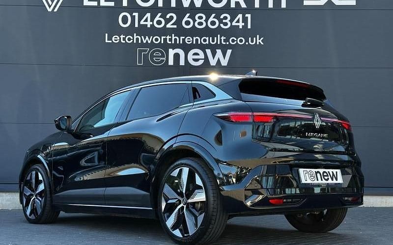 Used Renault Megane E-Tech Komfort 160 kW (218 HP) 2025 Hatchback